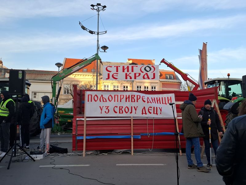 poljoprivrednici na protestu „POkreni se“ u centru Požarevca 