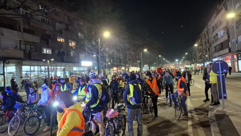 a013eb12 c2e2 42f4 bbe5 1e4dfa26ea03