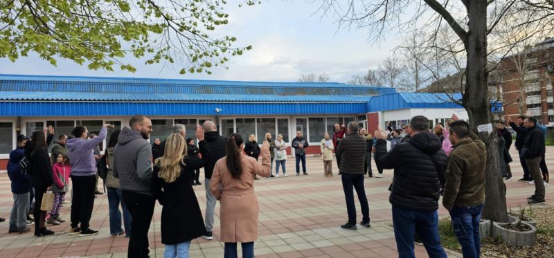 6f35e5a5 336b 40d9 be34 1c29002841ec