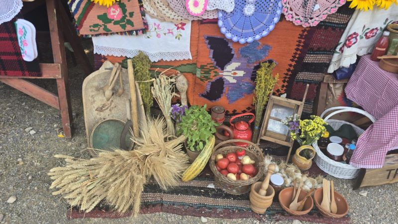 b84ad6f7 c305 421b 955b 147a194415f1