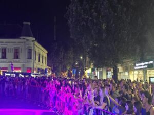 20250905 211943 800x600 1