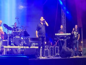 20250905 230426 800x600 1