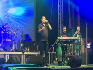 20250905 230458 800x600 1