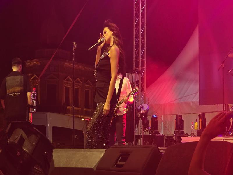 20250906 220955 800x600 1