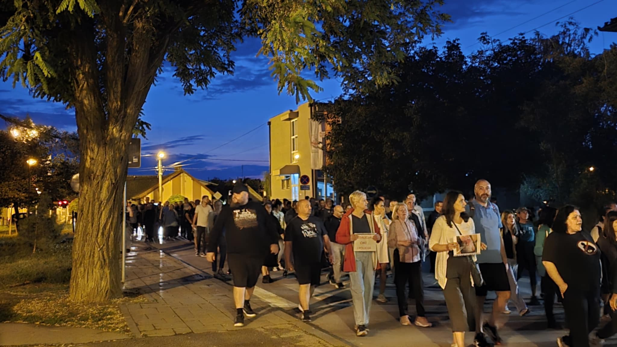 f933a4d8 9fb8 4580 9d4b 2d617c0105ae