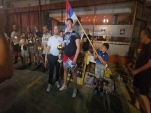 20250906 204133 800x600 1