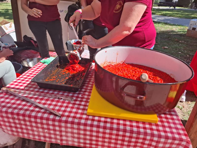 Izadji mi na teglu 06