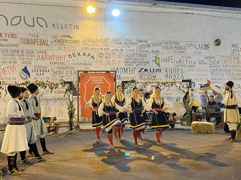 Messenger creation 33649915 7EC6 4BD6 9E0B 044CE0038B70 800x600 1