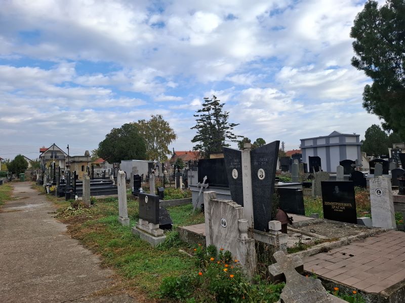Jesenje zadušnice u subotu 10. oktobra – dan kada se sećamo preminulih i molimo za njihove duše