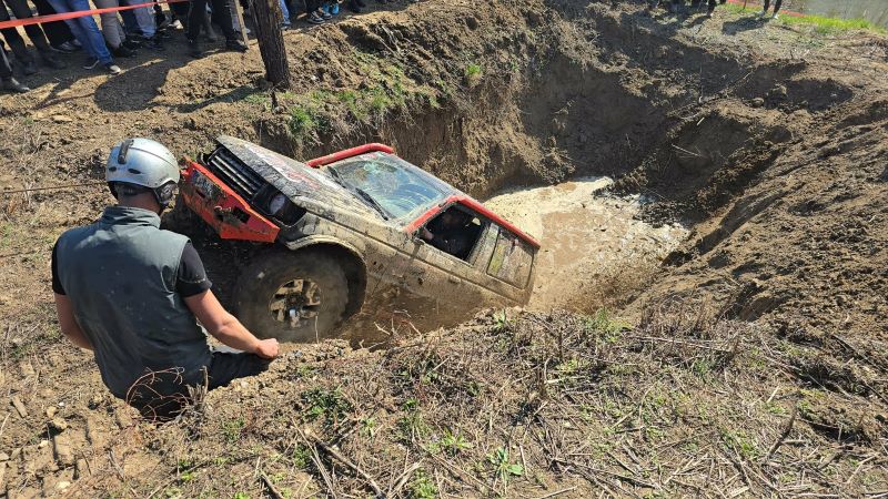 DZIPIJADA BARE 2026 06