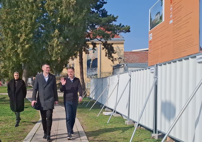 Ministar Darko Glišić obišao radove na izgradnji nove zgrade Galerije Milene Pavlović Barili u Požarevcu