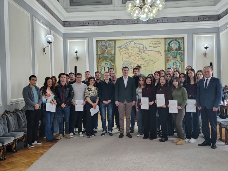 Grad Požarevac uručio 87 studentskih stipendija: Za podršku akademcima izdvojeno 8,7 miliona dinara