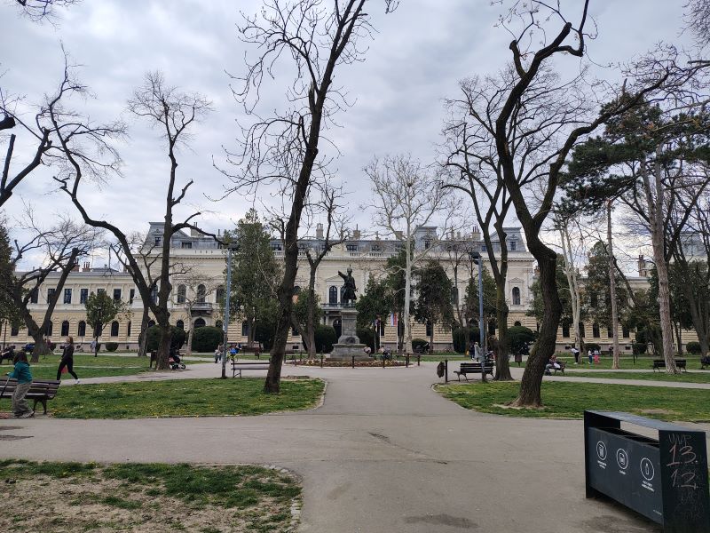 vreme zima prolece park