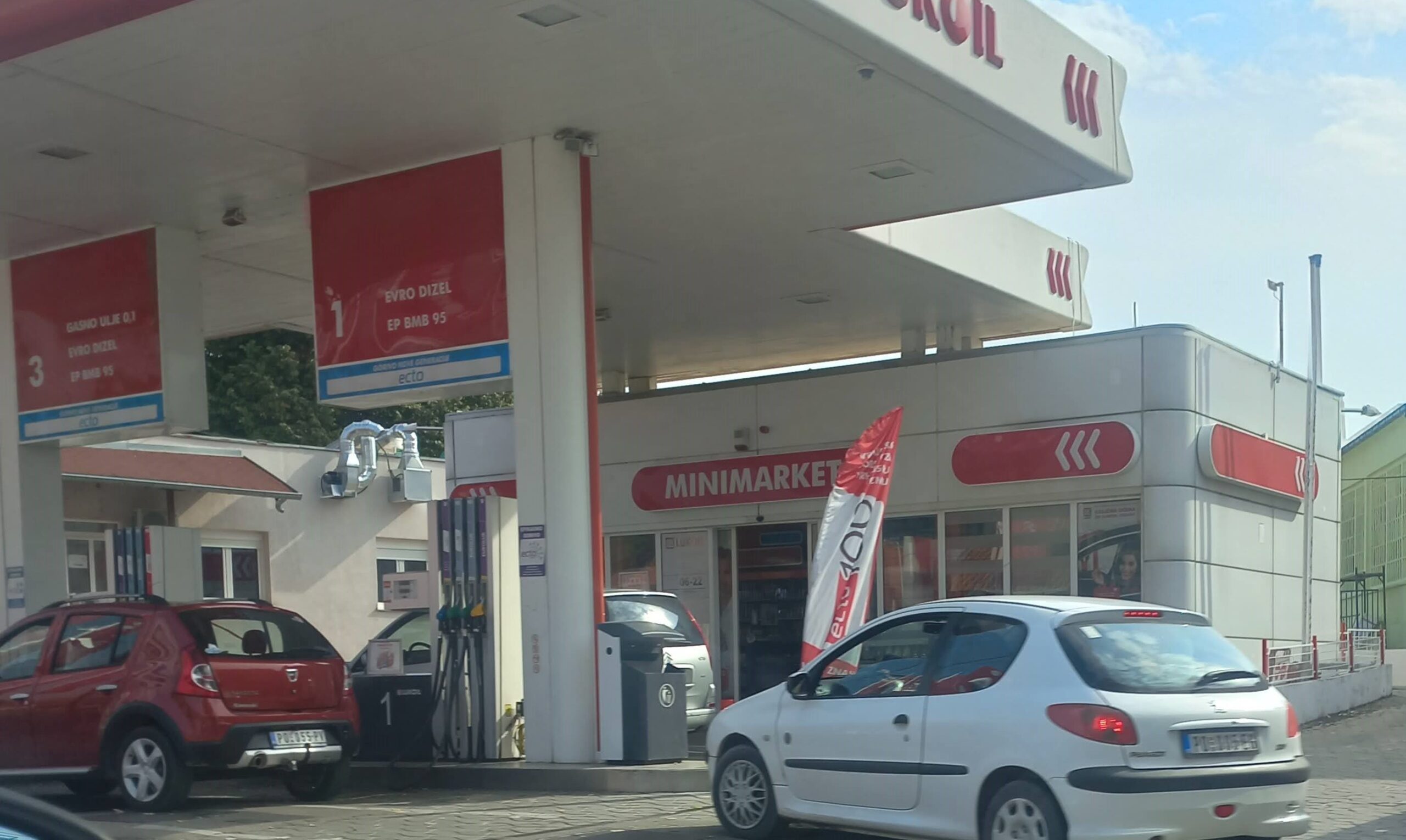 BENZINSKA PUMPA LUKOIL scaled