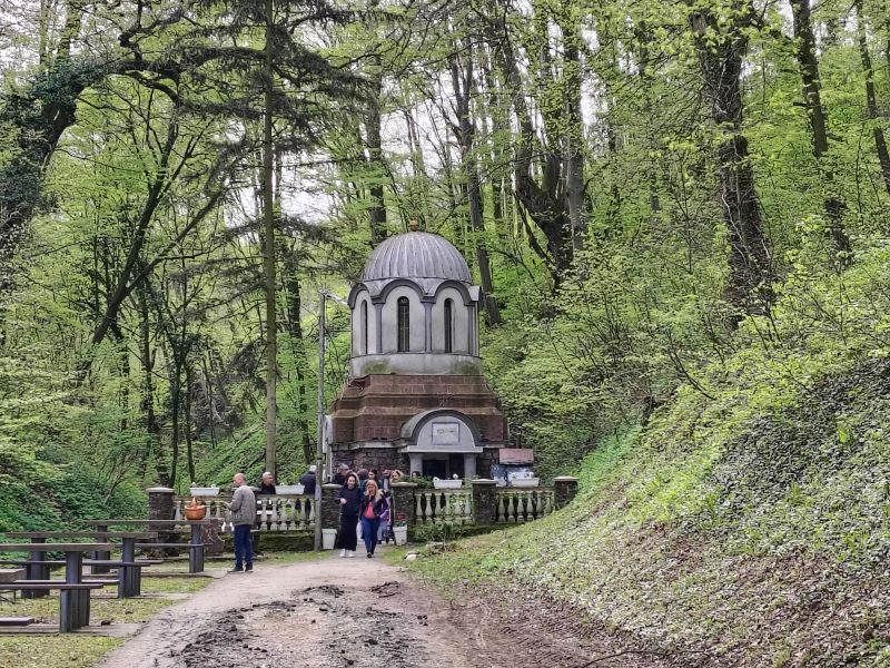 Manastir Sestroljin na veliki pravoslavni praznik