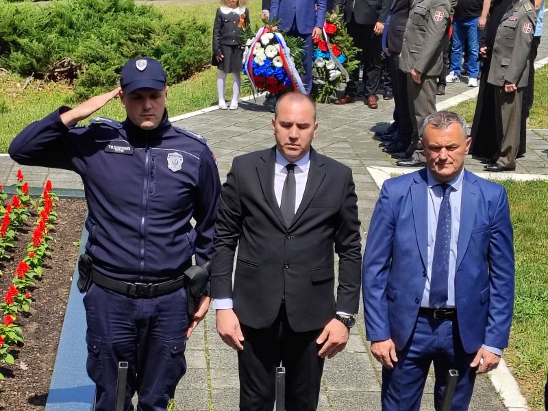 predstavnici policije na obeležavanju dana pobeede u Požarevcu