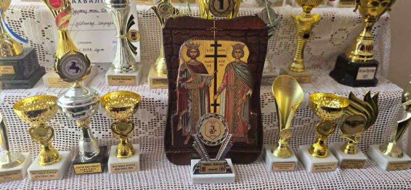 Čuvari tradicije iz Kličevca: Udruženje žena „Milenko Stojković“ proslavilo krsnu slavu 11 Proslava Svetog cara Konstantina i carice Jelene u Udruženju žena „Milenko Stojković“ iz Kličevca