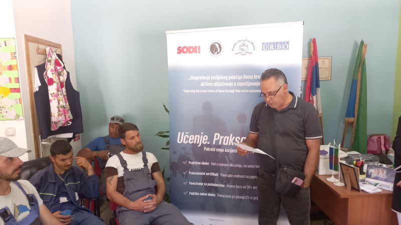 U Kostolcu održani Dani romske karijere: Podrška zapošljavanju, obukama i razvoju preduzetništva 11 učesnici imali priliku da se upoznaju sa mogućnostima zapošljavanja, programima podrške, stručnim obukama