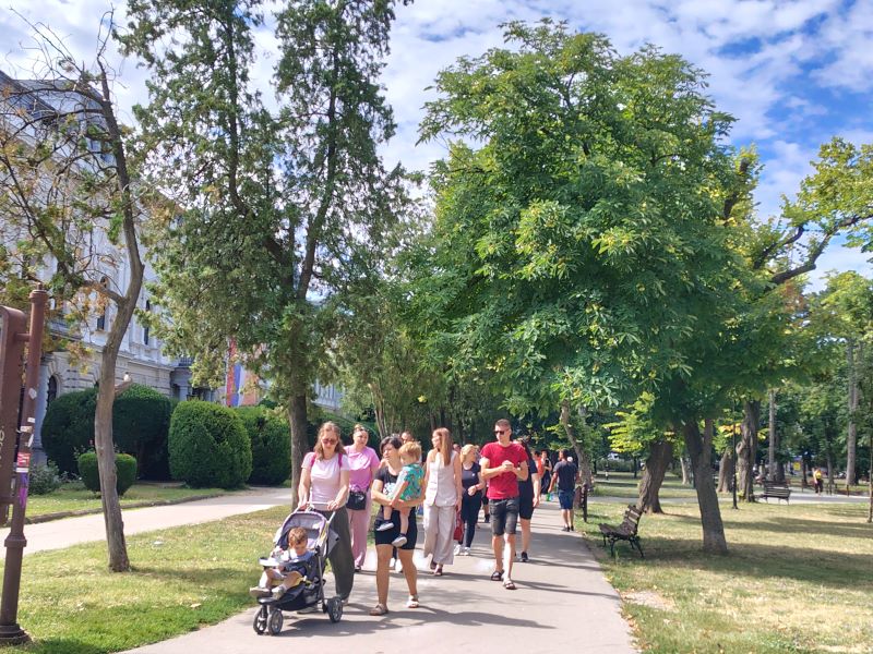 Roditelji održali mirno okupljanje zbog ukidanja refundacije za predškolce u privatnim vrtićima 3 skup roditelja i vaspitaća Privatnih vrtića Požarevac zbog ukidanja refundacije za predškolce.