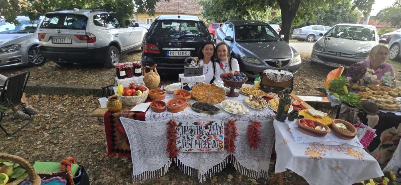 Boj na Prugovu održan uz bogat program tradicije, takmičenja i muzike 40