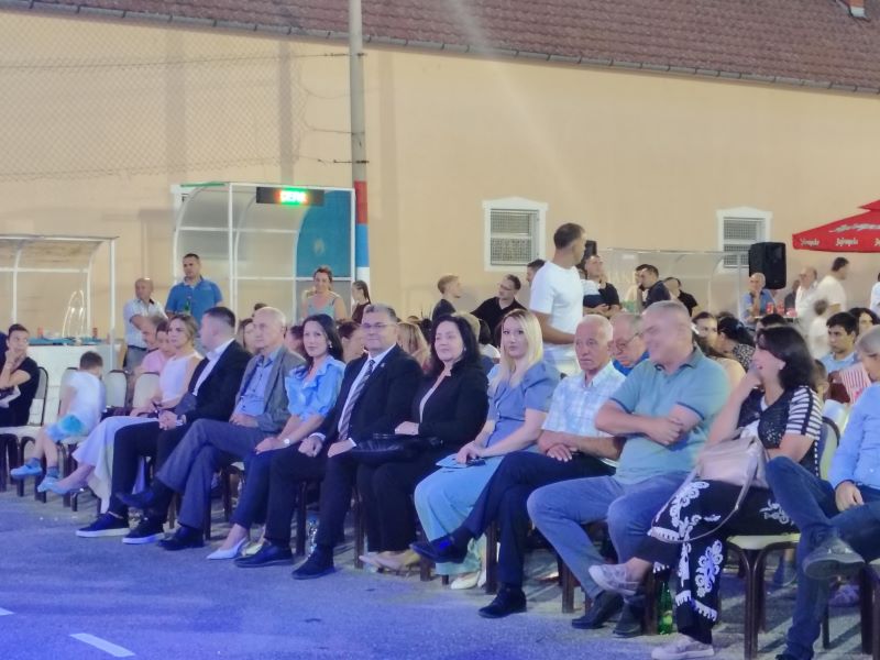 Miholjski susreti sela u Šapinama – meštani i gosti na manifestaciji