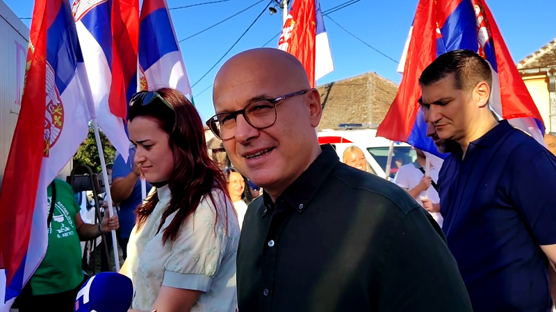 Satarašijada u Dragovcu okupila meštane i goste, Vučević o Požarevcu, Pavlović o ulaganjima u sela (FOTO) 22 Miloš Vučević na manifestaciji Običaji i tradicija našeg naroda u Dragovcu