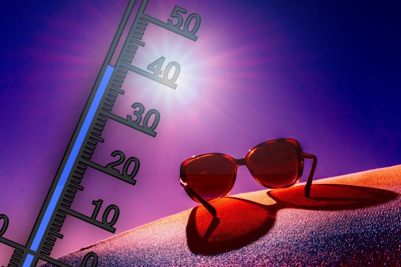 Sunčano vreme i visoke temperature tokom toplotnog talasa u Srbiji.