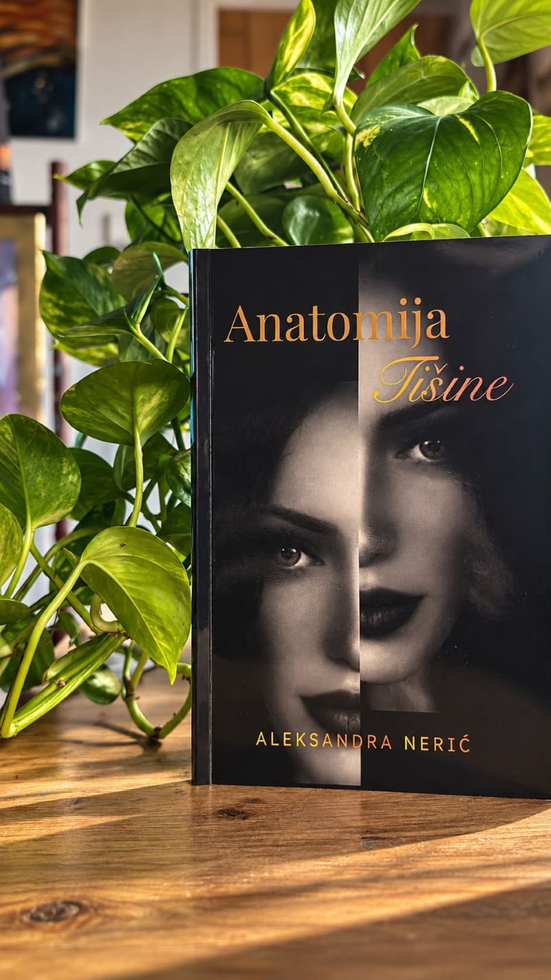Kada knjiga postane pomoć: Aleksandra Nerić i Marko Glišić udružili snagu za malog Jakšu 4 Knjiga koja pomaže: „Anatomija tišine“ za malog Jakšu