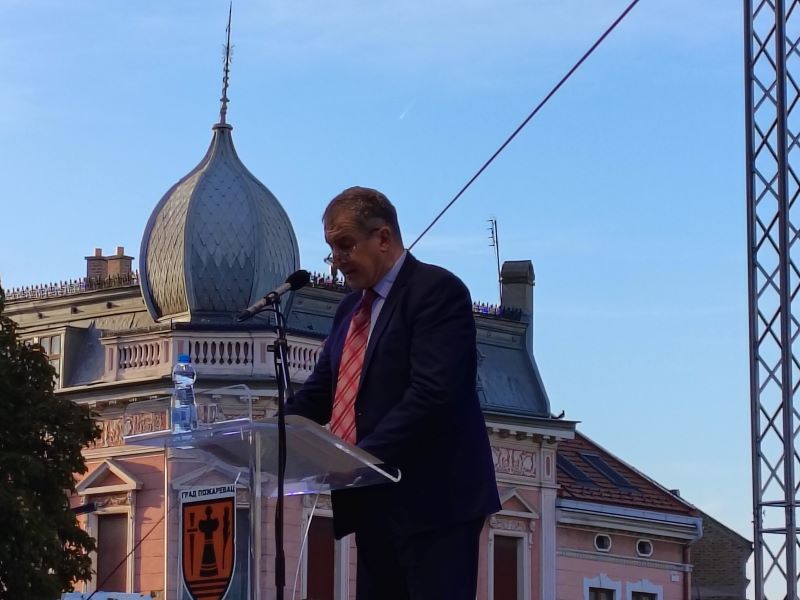 Svečanim defileom otvorene 63. Ljubičevske konjičke igre u Požarevcu (FOTO) 28 Dejan Savić na otvaranju 63. Ljubičevskih konjičkih igara