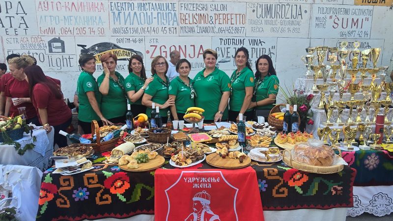 Čuvari tradicije kroz generacije okupili 21 udruženje žena u Kličevcu 64 Uz Milenko Stojkovic iz Klicevca
