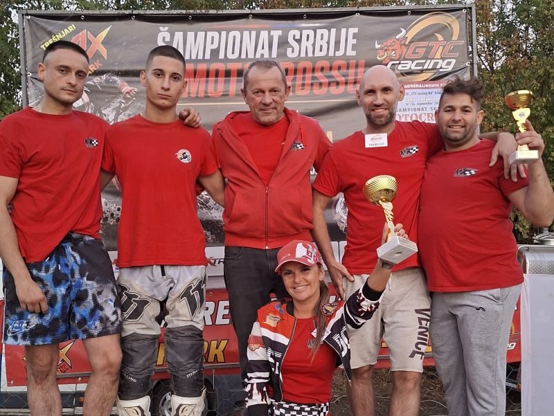 SMU Vatreni osvojio prvo mesto na trci Otvorenog šampionata Srbije u moto-krosu