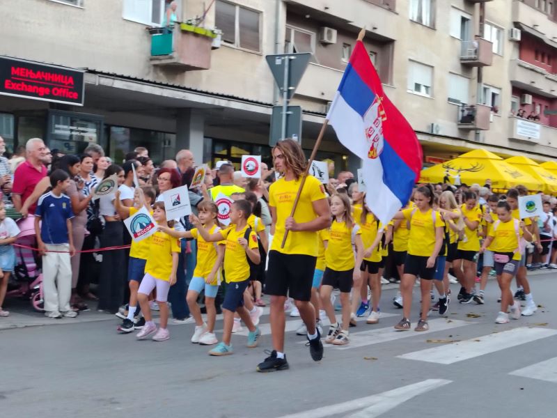 Svečanim defileom otvorene 63. Ljubičevske konjičke igre u Požarevcu (FOTO) 39 Vukan tokom defilea Tabačkom ulicom