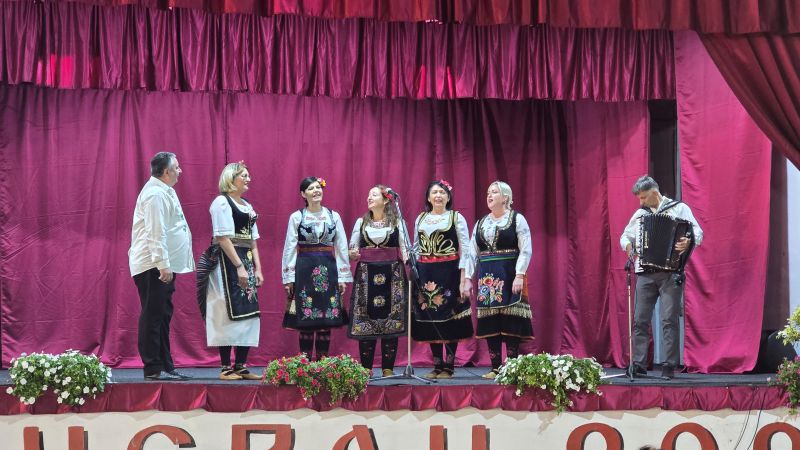 Čuvari tradicije kroz generacije okupili 21 udruženje žena u Kličevcu 49 pevacka grupa veterana KUD-a Milenko Stojkovic iz Klicevca