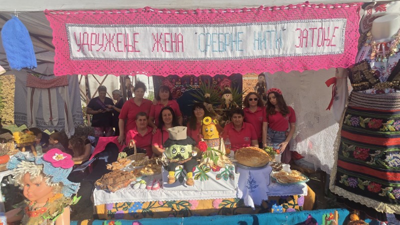 ČEŠLJEVOBARSKI SUSRETI 2026: Zatonje sveukupni pobednik manifestacije koja čuva tradiciju i narodne običaje 74 Udruženje žena Srebrne niti iz Zatonja – sveukupni pobednik