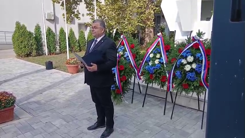 Malo Crniće obeležilo Dan oslobođenja: Položeni venci u čast palih boraca 12 Predsednik opštine Malo Crniće Mališa Antonijević tokom obraćanja na obeležavanju Dana oslobođenja.