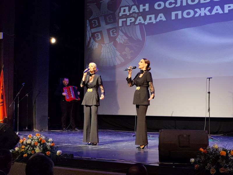 Požarevac obeležio Dan oslobođenja: Položeni venci i uručene Oktobarske nagrade 55 Kulturno-umetnički program na svečanoj akademiji povodom Dana grada.