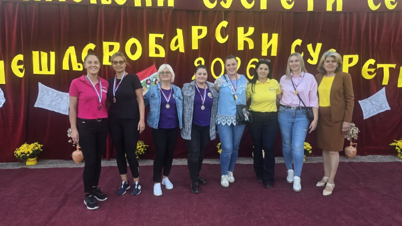 ČEŠLJEVOBARSKI SUSRETI 2026: Zatonje sveukupni pobednik manifestacije koja čuva tradiciju i narodne običaje 62 Takmičenje u skakanju u džaku u Češljevoj Bari